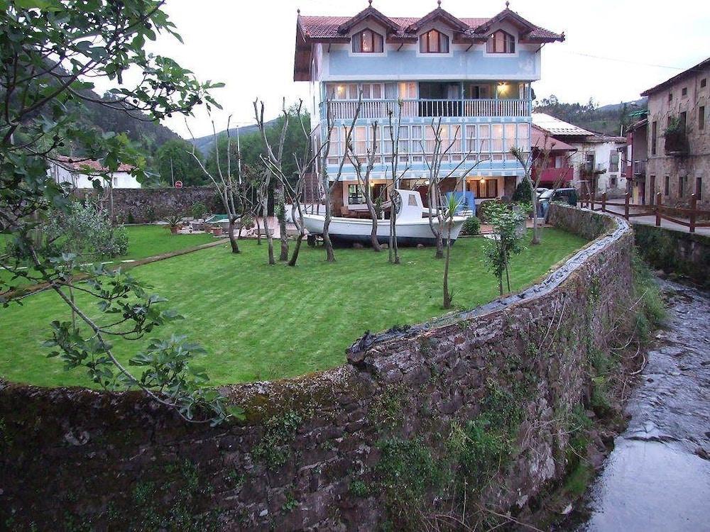 Hotel La Casa Del Agua 56 à Limpias Extérieur photo